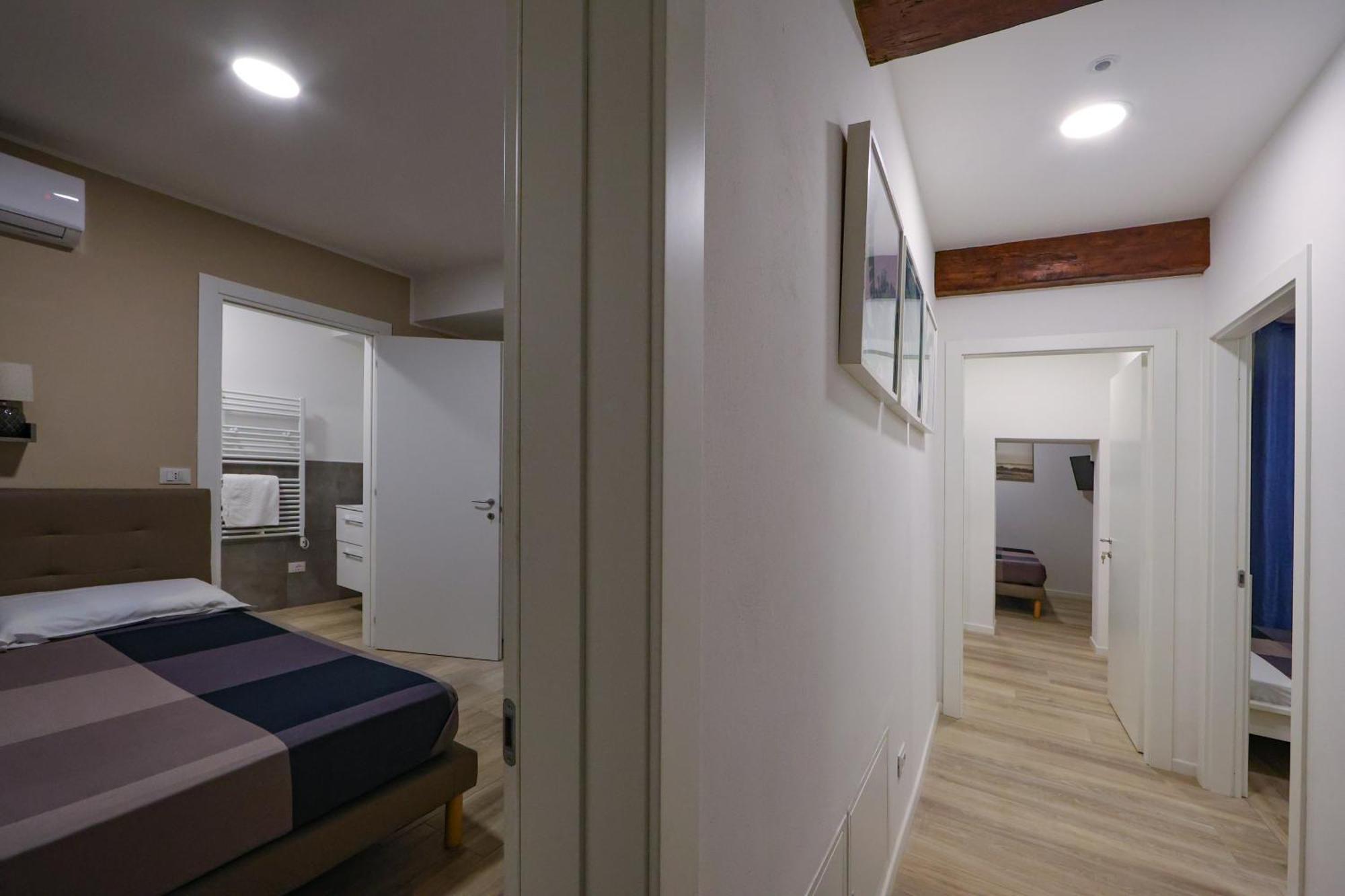 Della Accademia Apartment